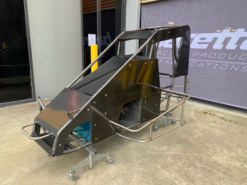 Speedcar Chassis & Carbon Fiber body kit
